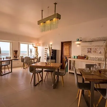 Sandhi House - Yoga & Wellness ホテル 3*