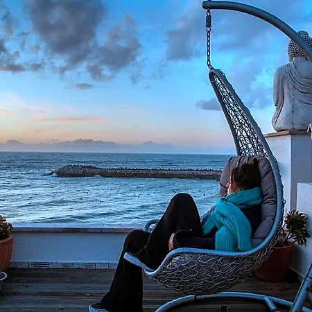 Sandhi House - Yoga & Wellness マフラ